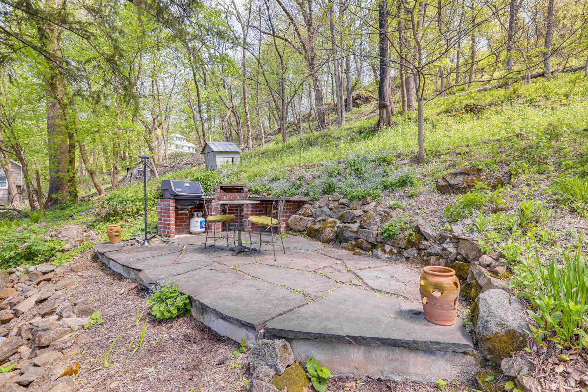 Lambertville Retreat - Walk To Shopping And Dining! Exteriör bild